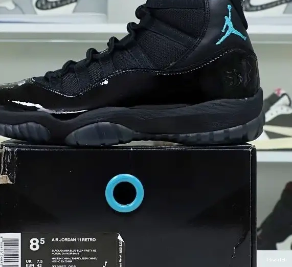 BLUE JORDAN AIR RETRO 11 GAMMA 0628